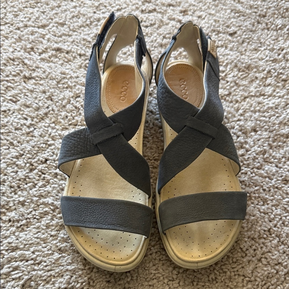 ECCO Women's Navy Blue Sandals Size 8